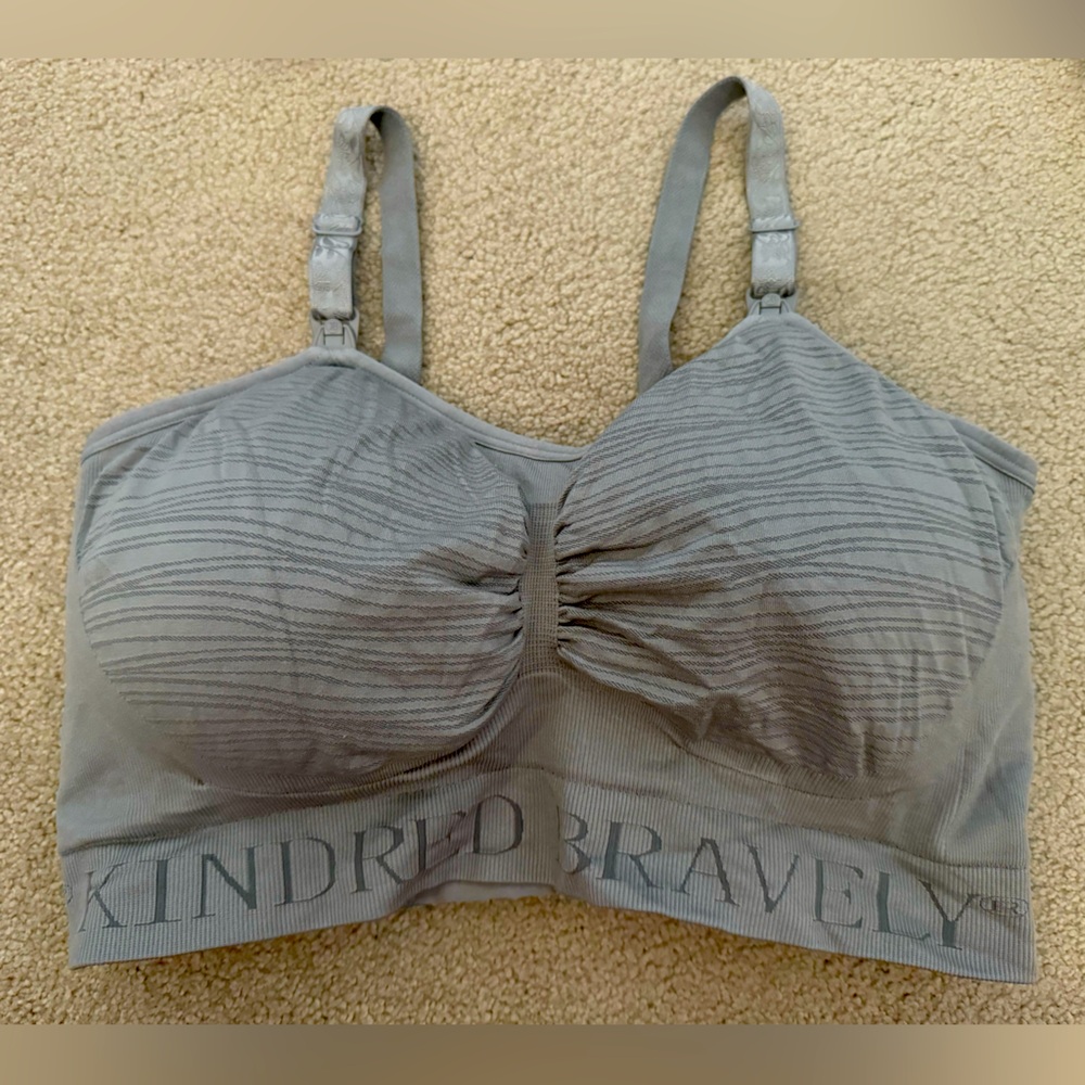 Kindred Bravely Sublime® Hands-Free Pumping & Nursing Bra